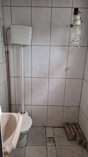 Image 8 - 887501