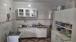 Image 28 - 887501