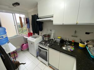 Image 4 - 887517