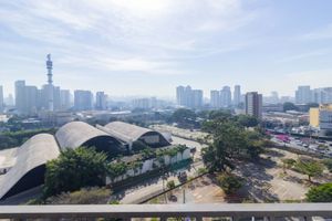 Image 8 - 887518