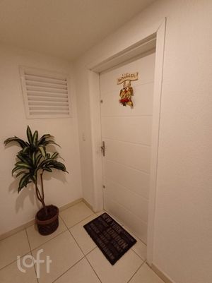 Image 9 - 887519