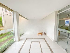 Image 9 - 887520