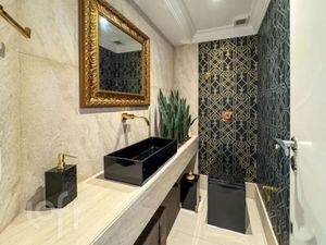 Image 14 - 887558