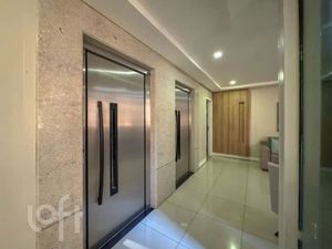 Image 67 - 887558