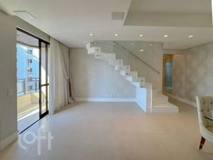 Image 9 - 887558