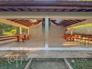 Image 69 - 887558