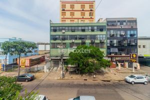 Image 8 - 887560
