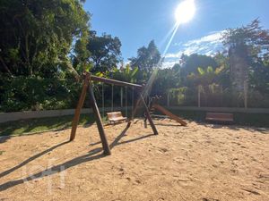 Image 33 - 887564