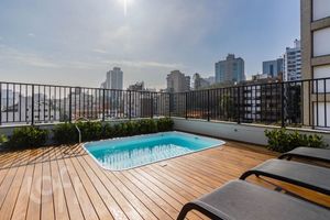 Image 6 - 887566