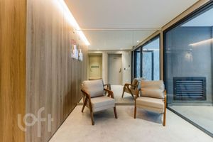 Image 35 - 887566