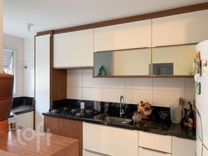 Image 9 - 887572