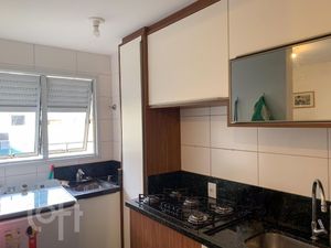 Image 8 - 887572