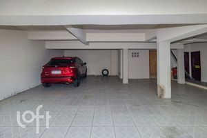 Image 4 - 887573