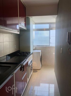 Image 18 - 887576