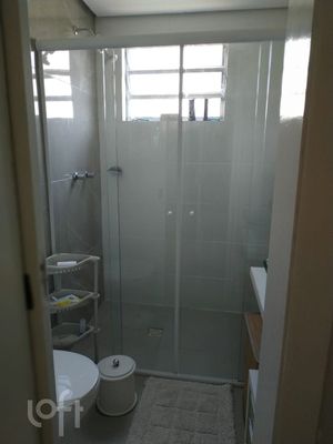 Image 8 - 887576
