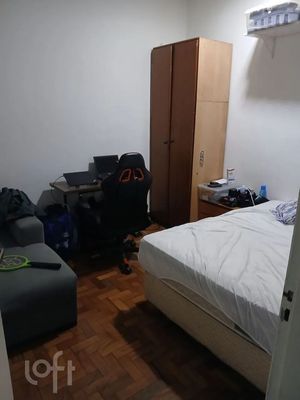 Image 3 - 887597