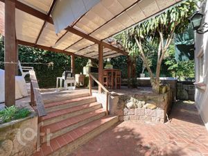Image 47 - 887607