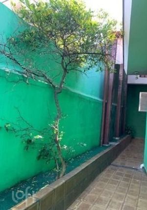 Image 11 - 887614