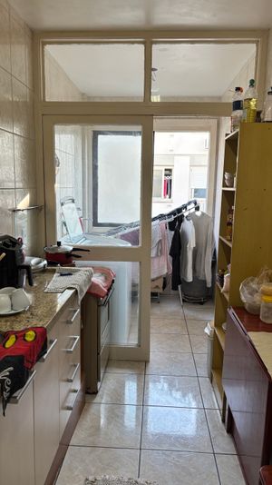 Image 7 - 887636