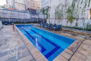 Image 60 - 887642