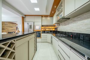 Image 8 - 887649