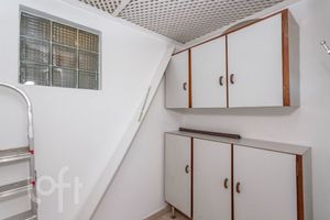 Image 16 - 887652
