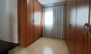 Image 9 - 887662