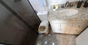 Image 9 - 887662