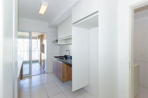 Image 35 - 887666
