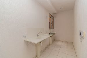 Image 14 - 887677
