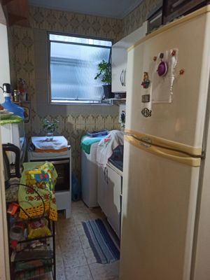 Image 5 - 887708