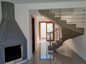 Image 14 - 887723