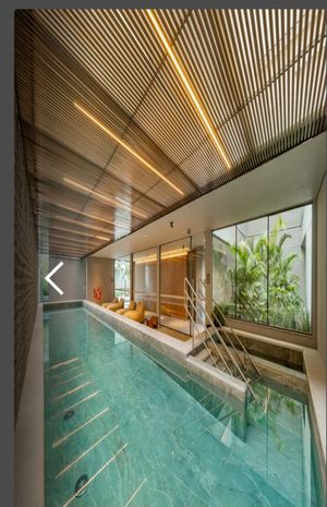 Image 7 - 887726