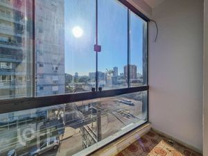 Image 6 - 887727