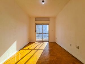 Image 15 - 887727