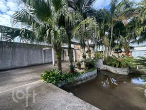 Image 21 - 887729