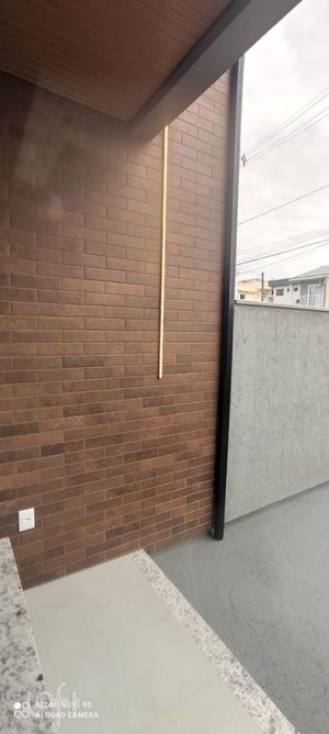 Image 33 - 887731