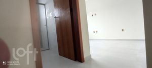 Image 18 - 887734