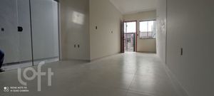Image 11 - 887734