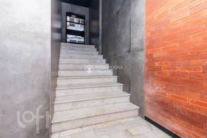 Image 13 - 887739