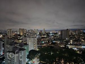 Image 12 - 887743