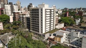 Image 13 - 887746