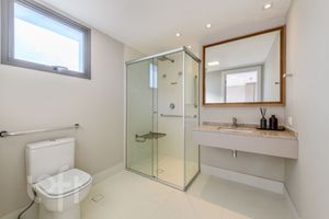 Image 9 - 887746