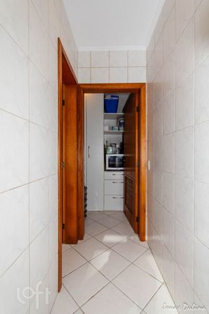 Image 27 - 887749