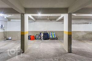 Image 30 - 887751
