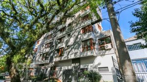 Image 32 - 887753