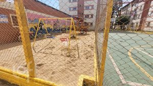 Image 16 - 887761