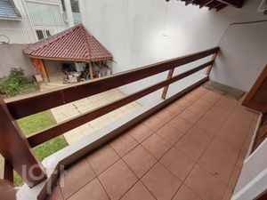 Image 7 - 887762