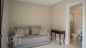 Image 15 - 887765