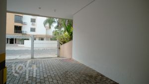 Image 43 - 887765